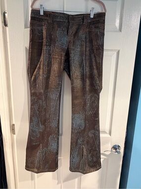 Women’s gold/copper Patterned Jeans